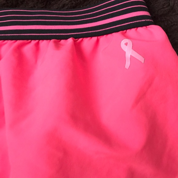 Hot pink UA Under Armour running shorts - Picture 5 of 7